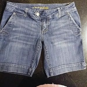 AE Bermuda jean shorts